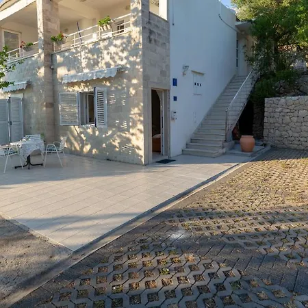 Maja 3* Tucepi