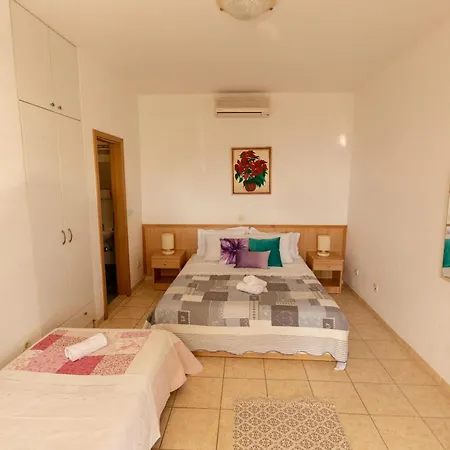 Guest house Maja Tucepi