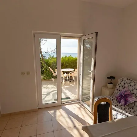 Maja Guest house
